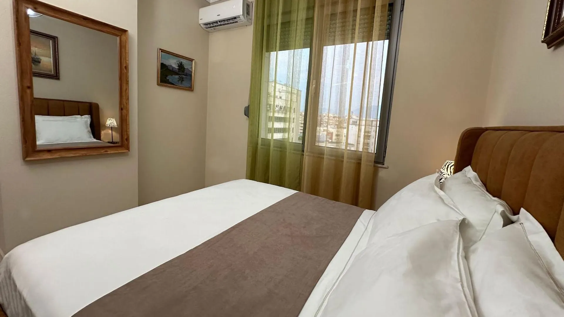 Apartment Home Select Tirana 4 Albania